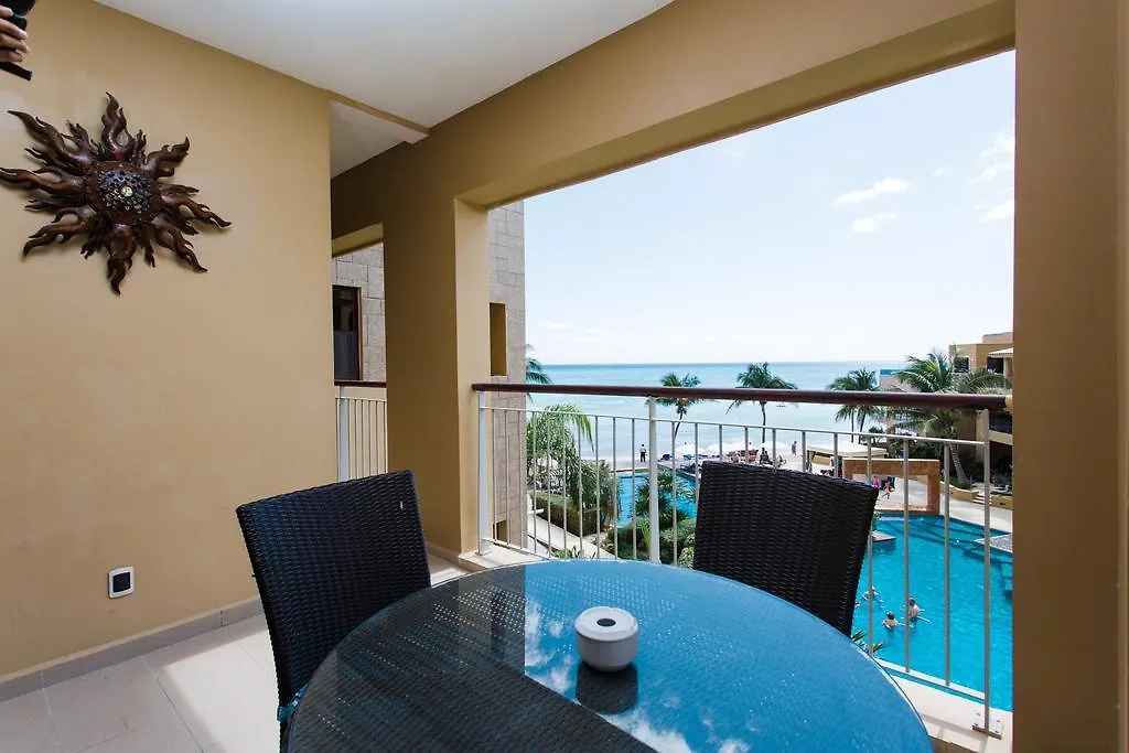 Oceanfront El Faro Surf 302 Apartamento Playa del Carmen