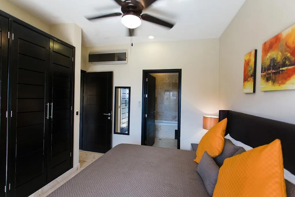Oceanfront El Faro Surf 302 Apartamento Playa del Carmen
